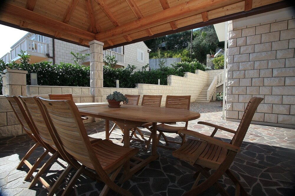 Фото Apartments Moretić