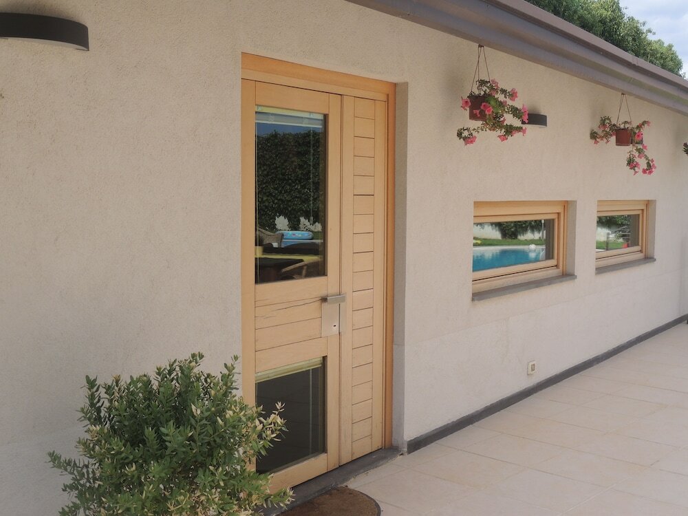 Фото Guest House Ara Town