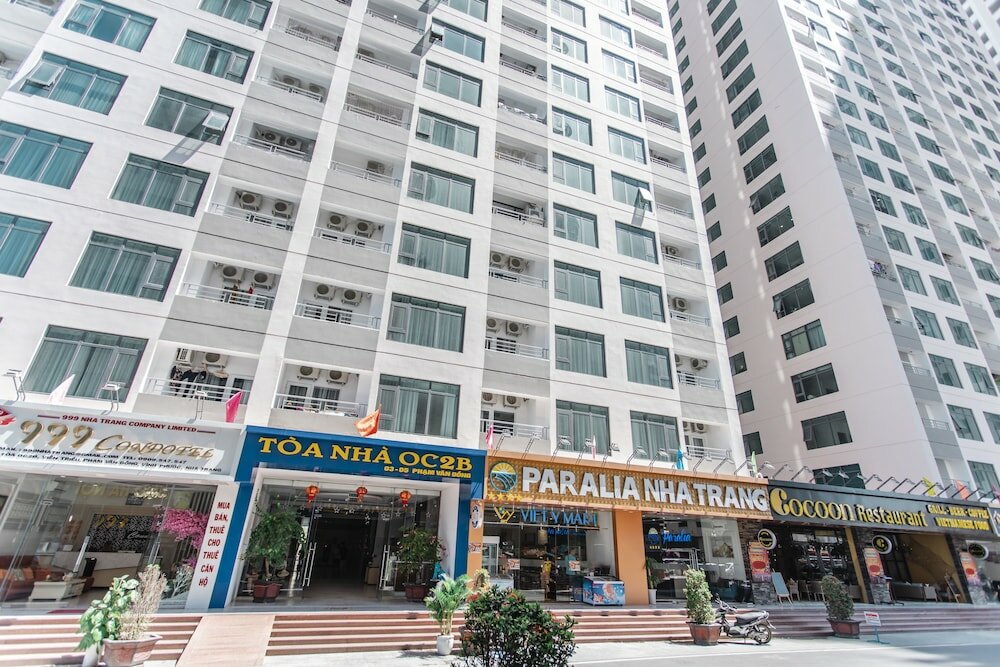 Фото Beach Front Oceanous Apartment