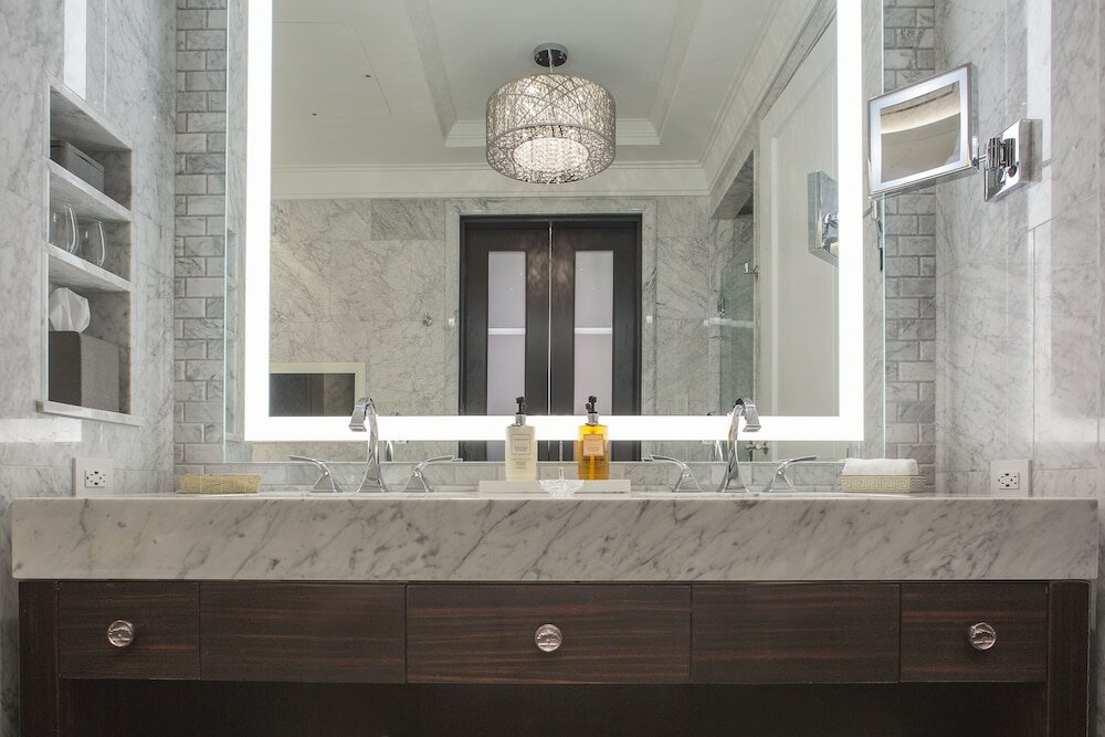 Фото The Post Oak Hotel at Uptown Houston