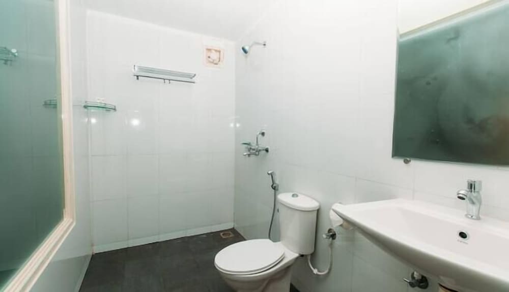 Фото Sunset & Waves Resort