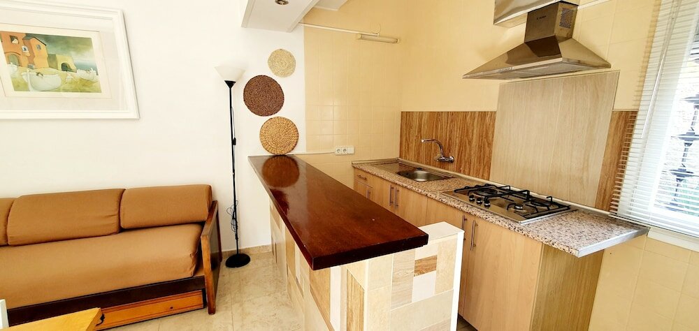 Фото Granada Apartments Ibiza