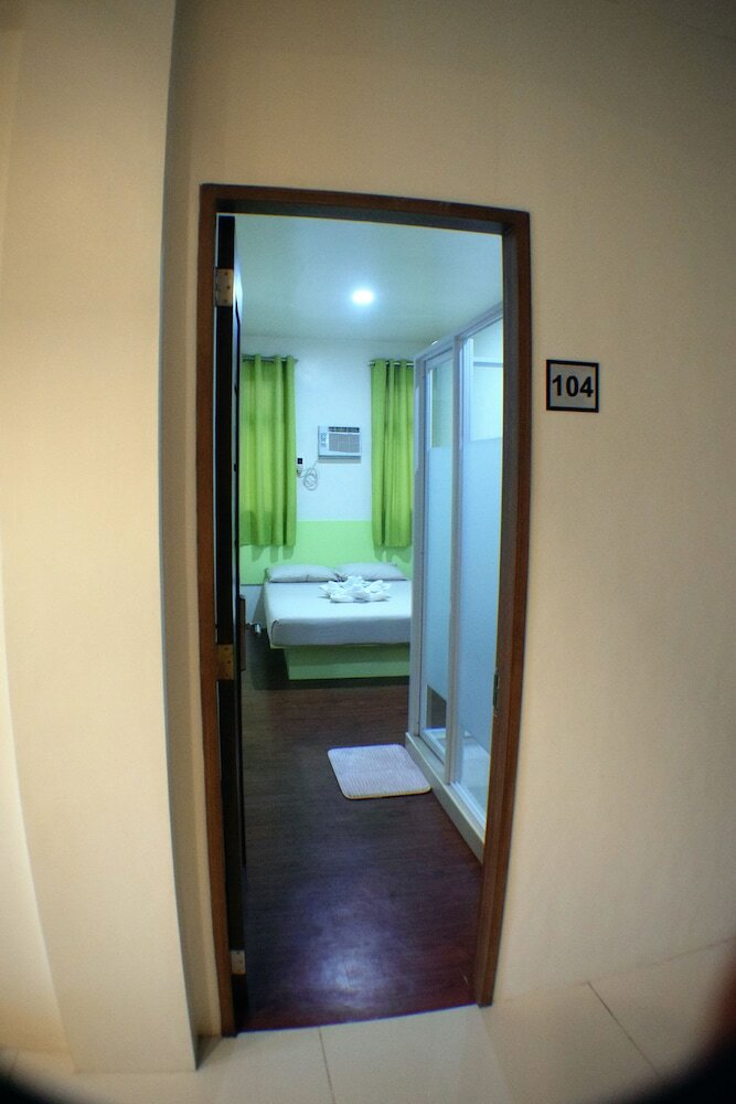Фото Sulit Budget Hotel