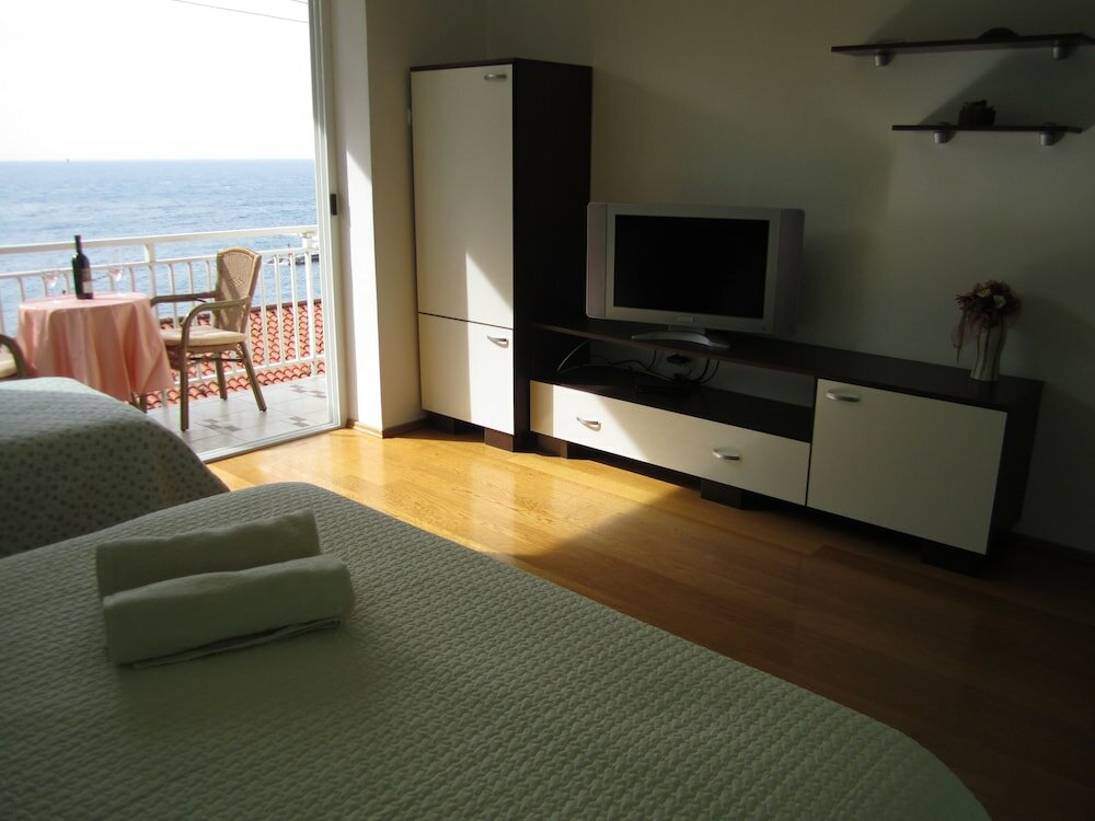 Фото Apartments Banje Beach