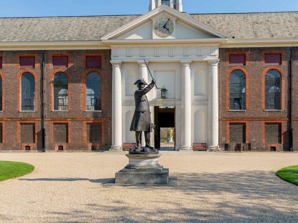 Фото Stunning house in Chelsea