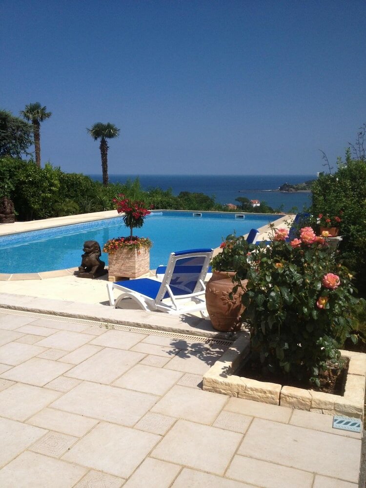 Фото Villa Erresinolettean