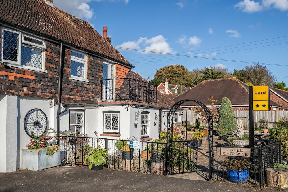 Фото The Olde Forge Hotel