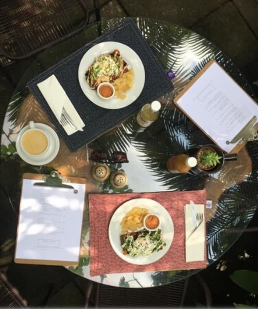 Фото Cinco Hotel