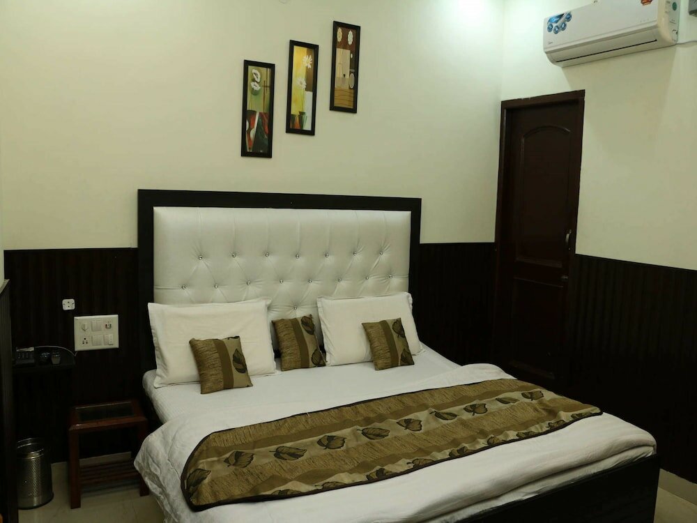 Фото Oyo 2886 Hotel Satyam