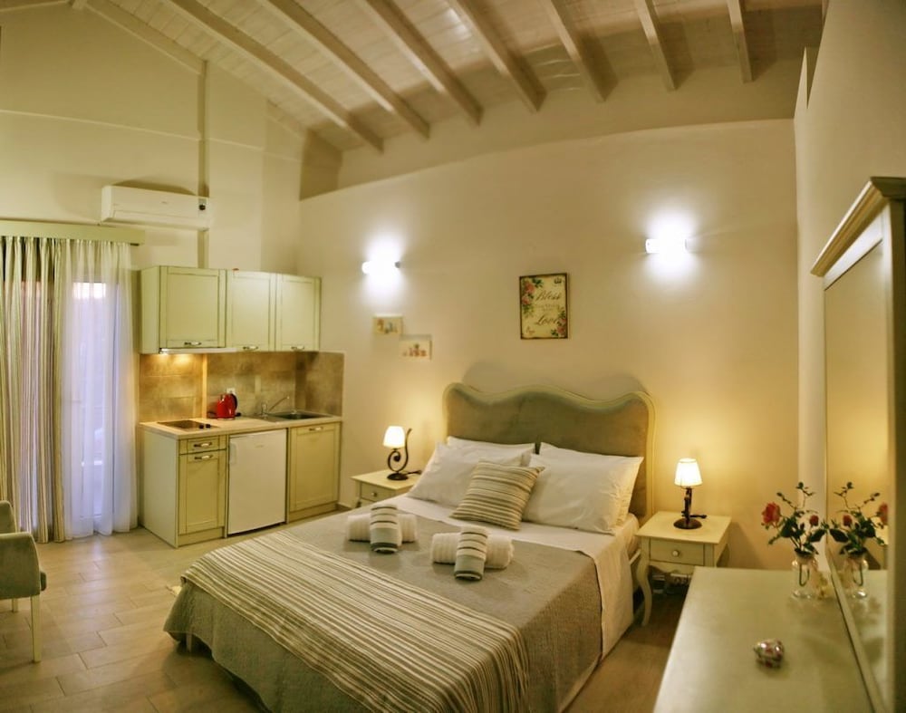 Фото Aella Studios