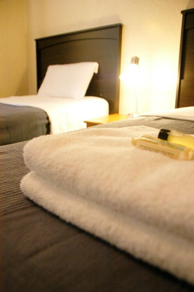 Фото Little Tokyo Hotel