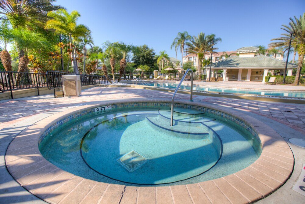 Фото Lovely Third-floor Vista Cay Resort Condo!