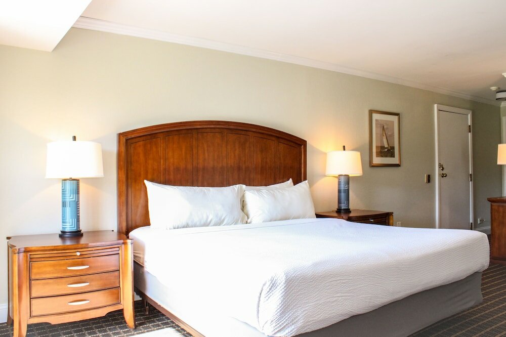 Фото Cape Cod Irish Village