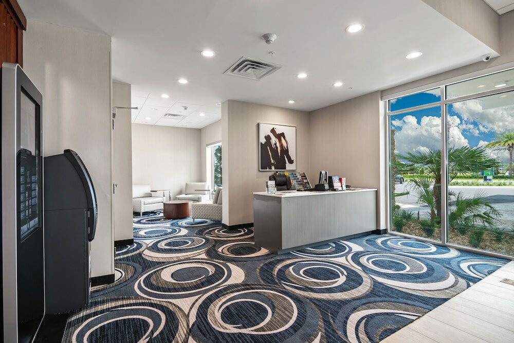 Фото Aloft Orlando Lake Buena Vista