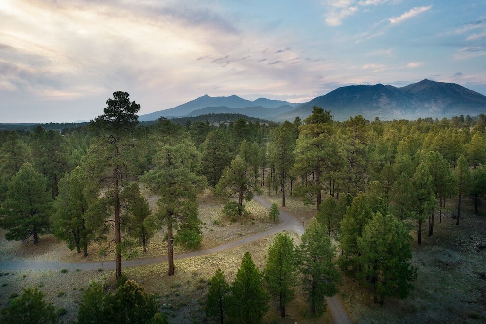 Фото Little America Flagstaff