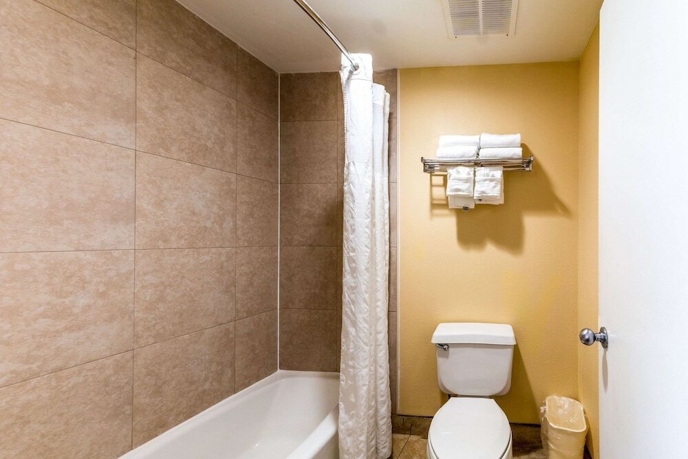 Фото Quality Suites Orlando - Convention Center Area