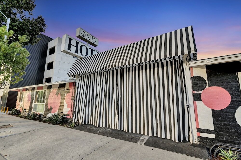 Фото Santa Monica Hotel