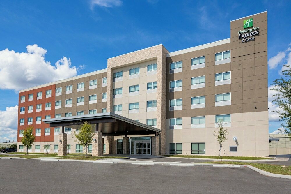 Hotel Holiday Inn Express & Suites Sanford- Lake Mary, Orlando, photo