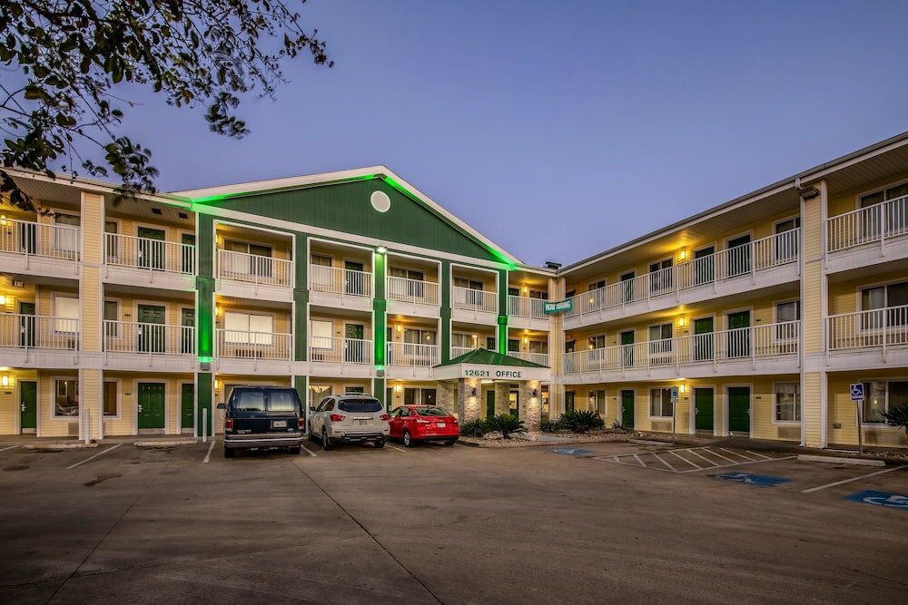 Фото отеля 4