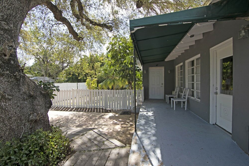 Фото Tarpon River Getaway