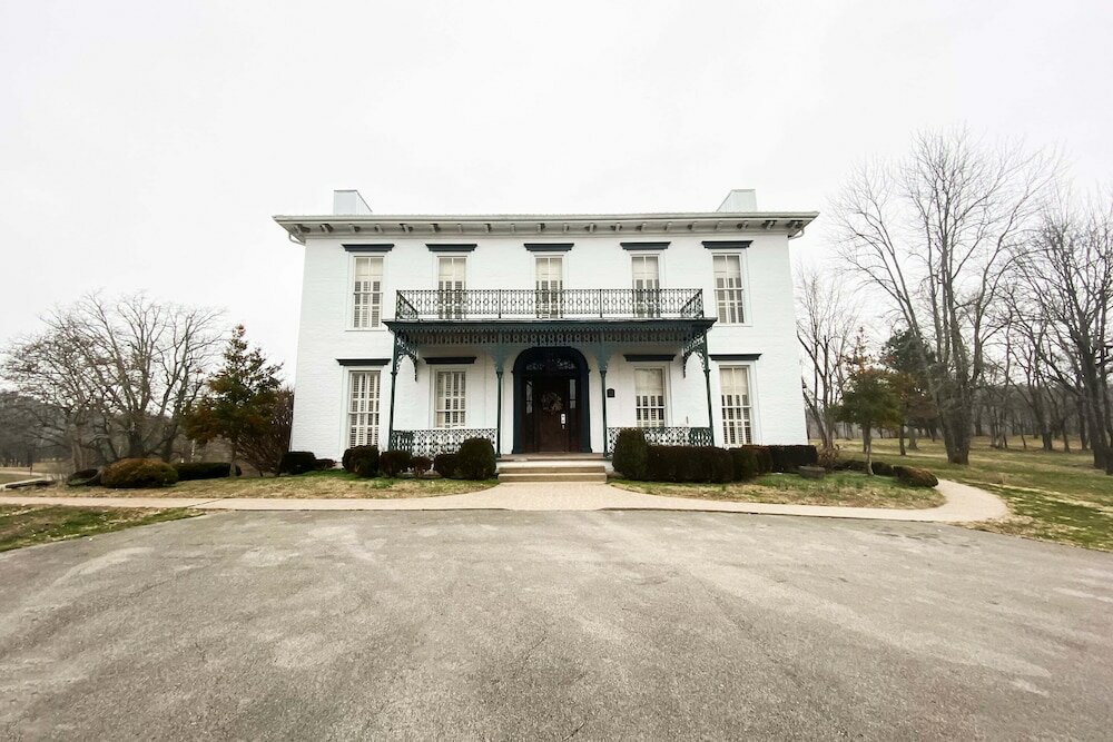 Фото Falls of Rough Resort