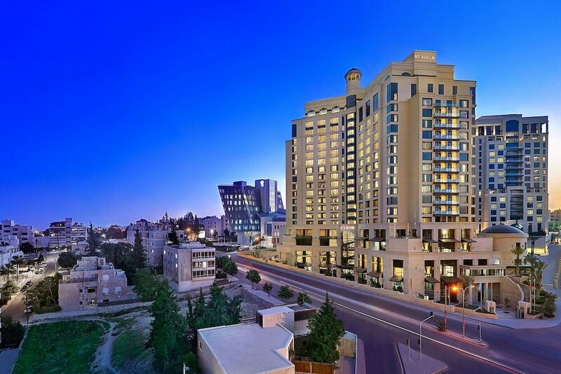 Гостиница The St. Regis Amman в Аммане