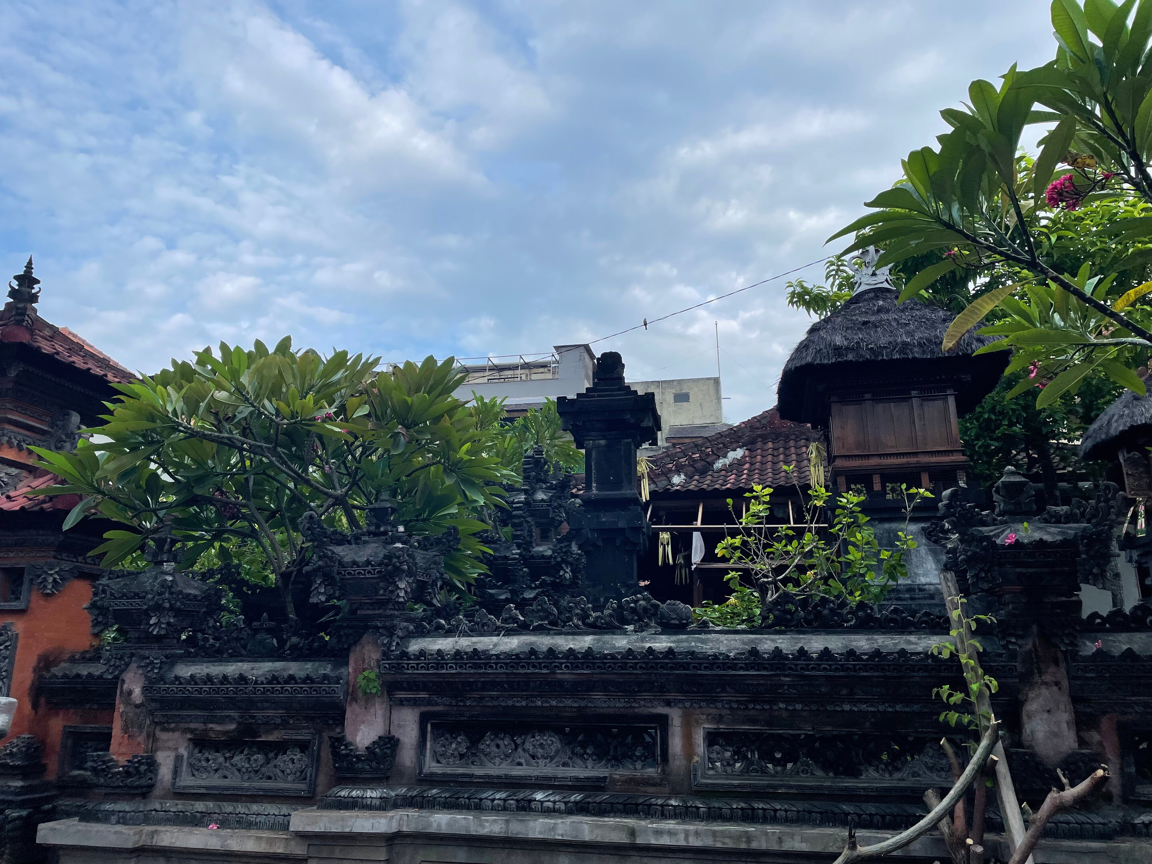 Фото Legian Village Hotel