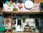 Лавка цветочницы (Tsentralniy City administrative district, Tsentralniy Microdistrict, October Street, 22/6), flower shop