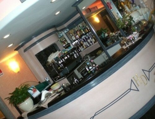 Гостиница Albergo Ristorante Delfino в Новаре