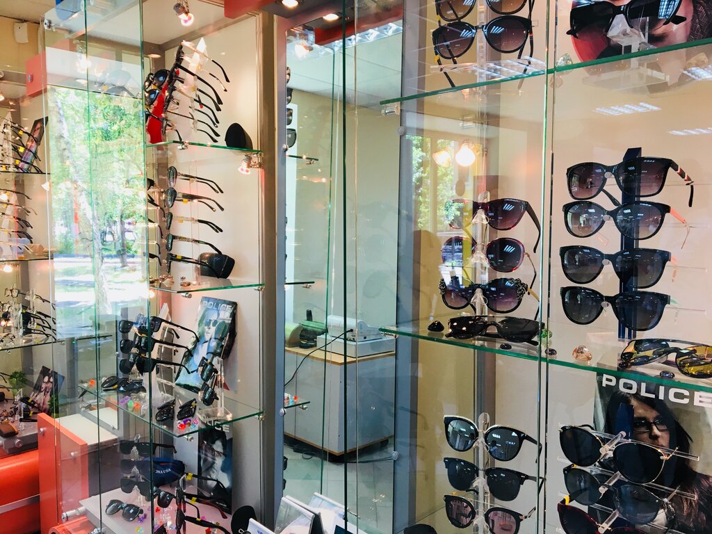 Optik Estet Optica, Tiumen, foto