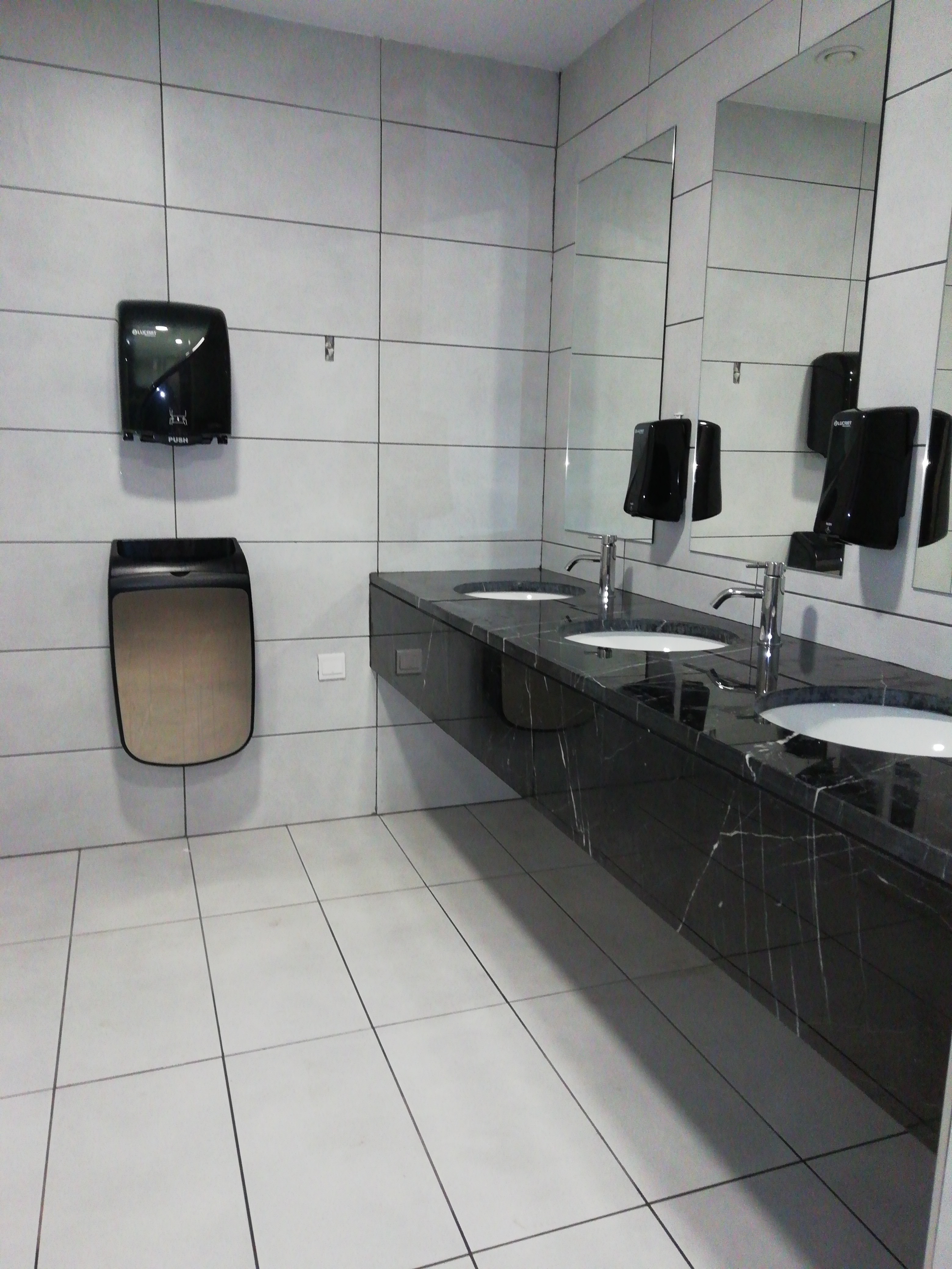 Фото Vangelis Hotel & Suites