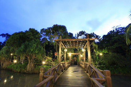 Гостиница Sepilok Nature Resort