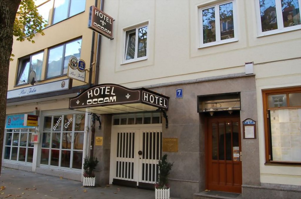 Фото отеля 1