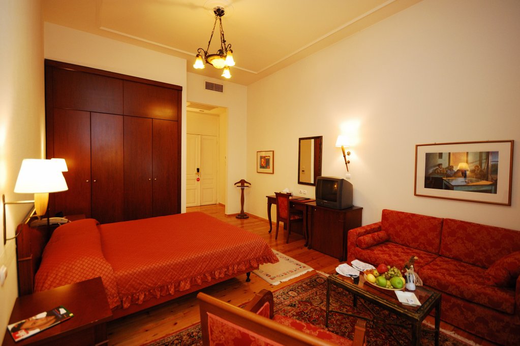 Фото The Capsis Bristol Boutique Hotel