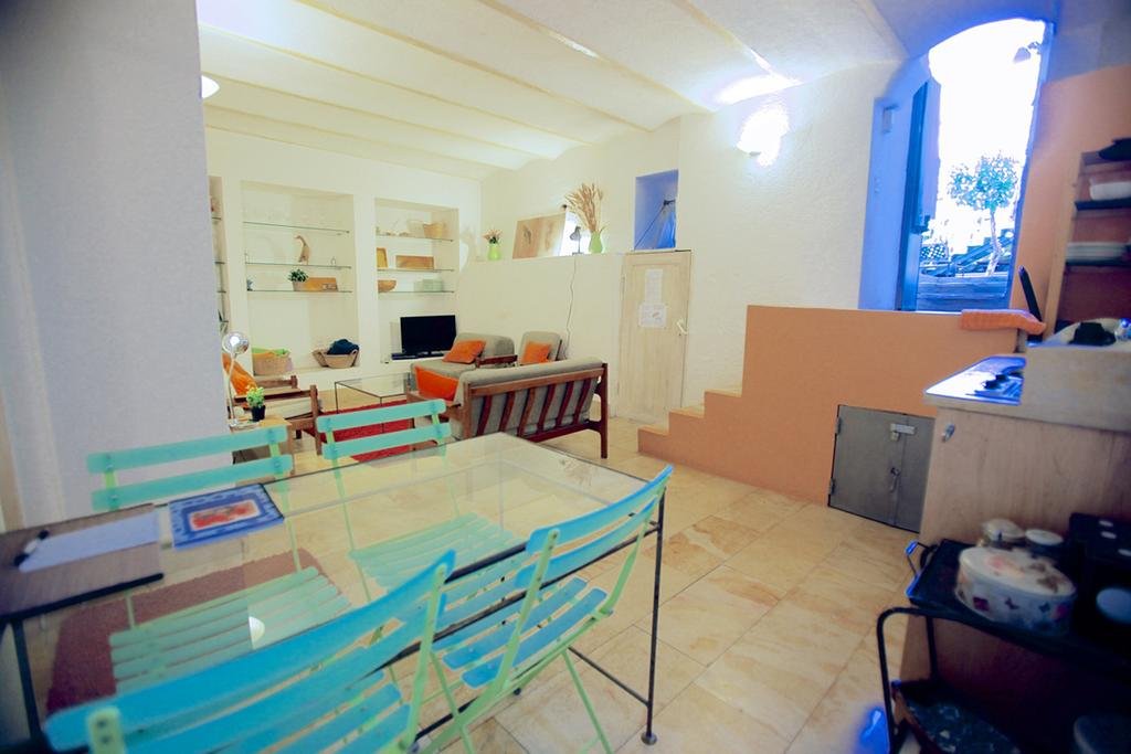 Фото Jerusalem Accommodation. Central, Green & Quiet - Magas House