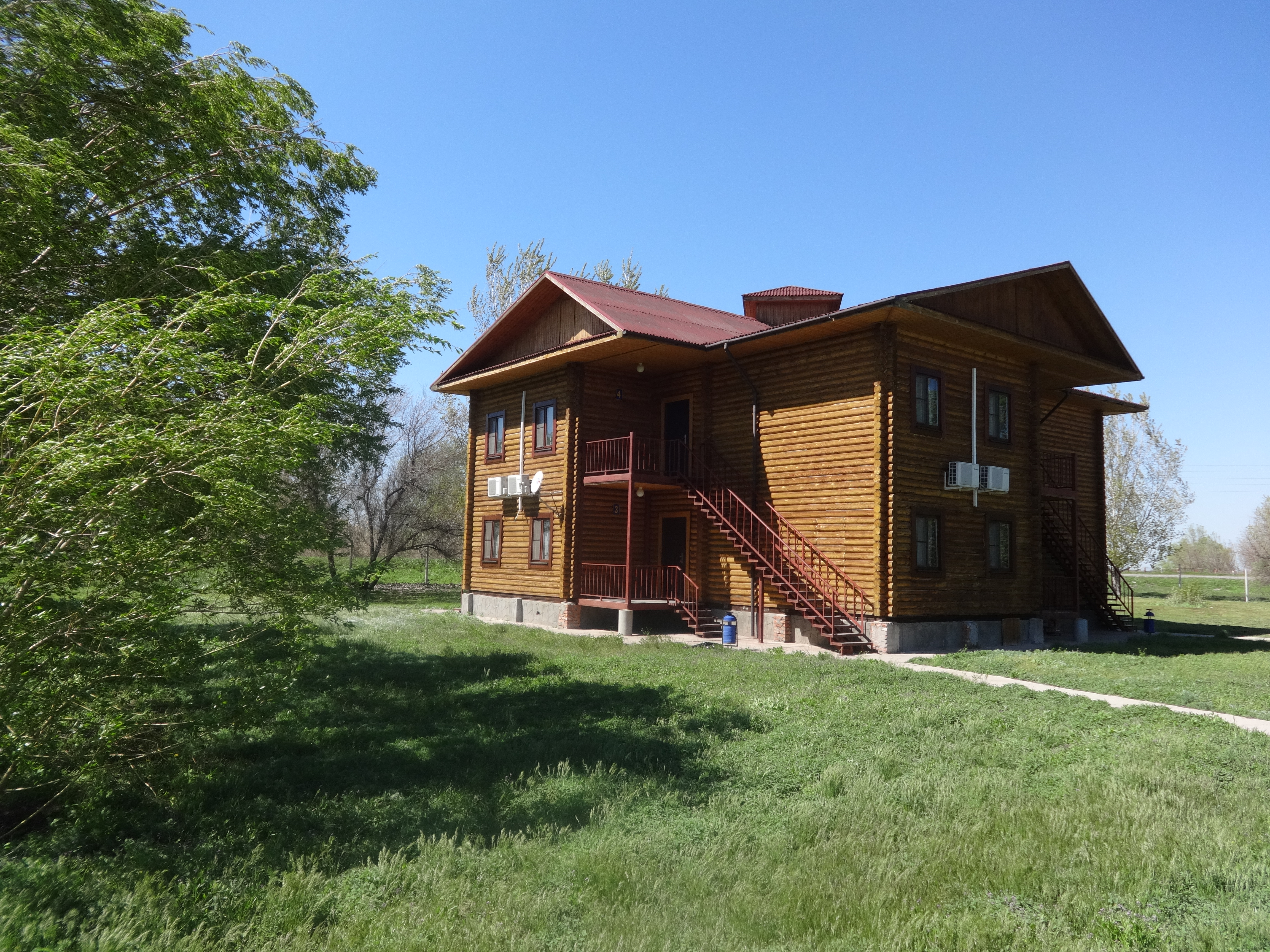 Фото отеля 1