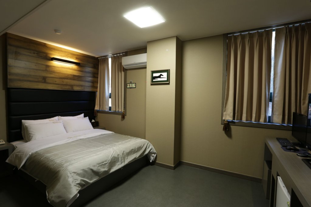 Фото Radiance Hotel