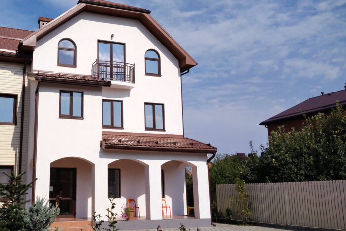 Фото Август