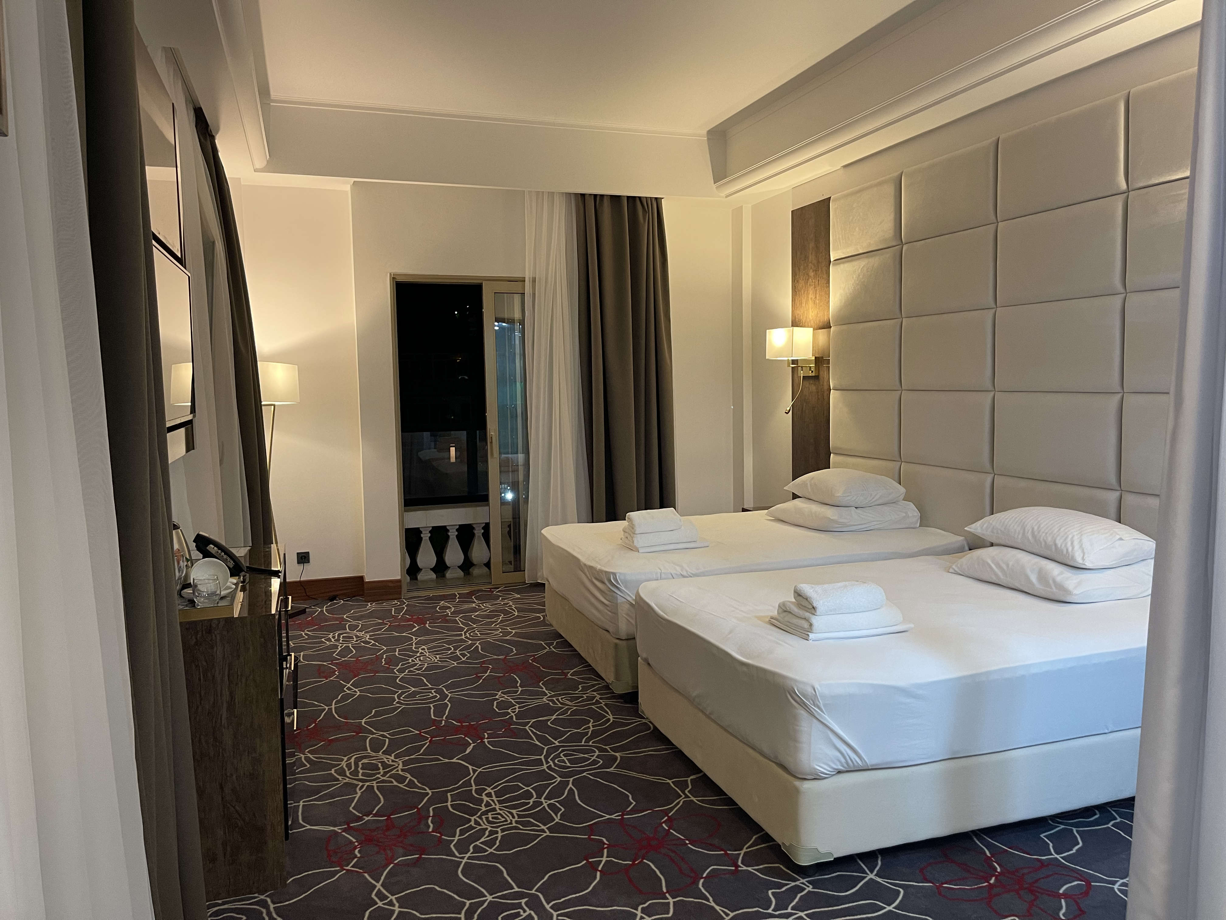 Фото Гранд Отель Сухум