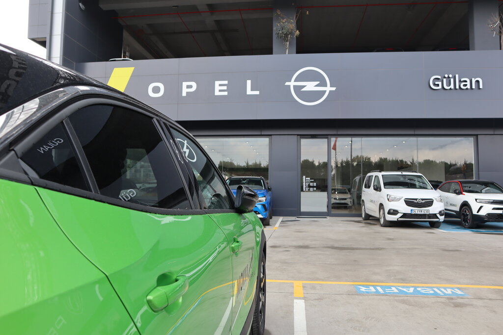 Otomobil satış galerileri Opel Gülan Yetkili Satış ve Servis, Sancaktepe, foto