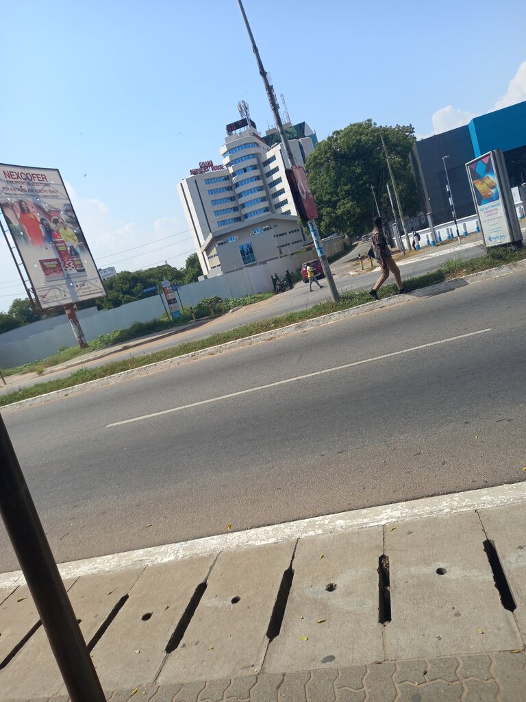 ATM Cbg, Accra, photo