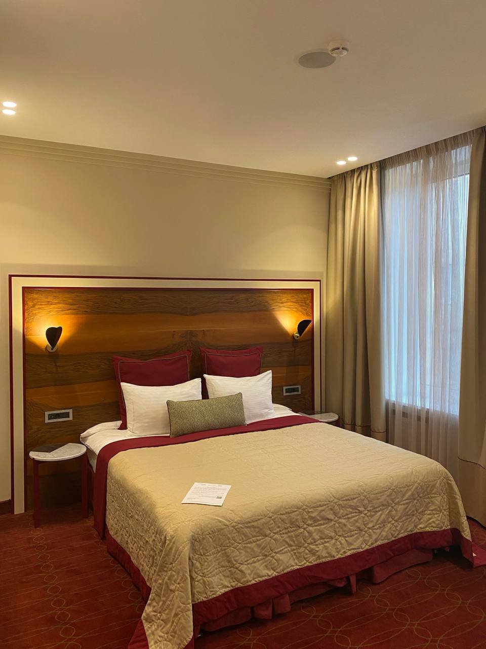 Фото Отель 1880