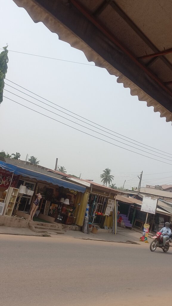 Lingerie and swimwear shop Alluring, Accra, photo