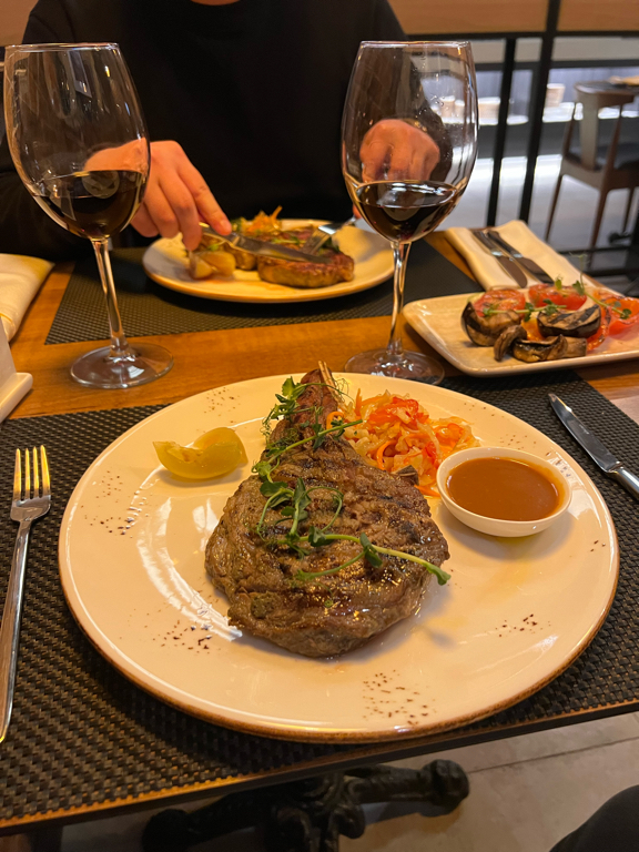 Фото Grand Hotel Kazybek Bi