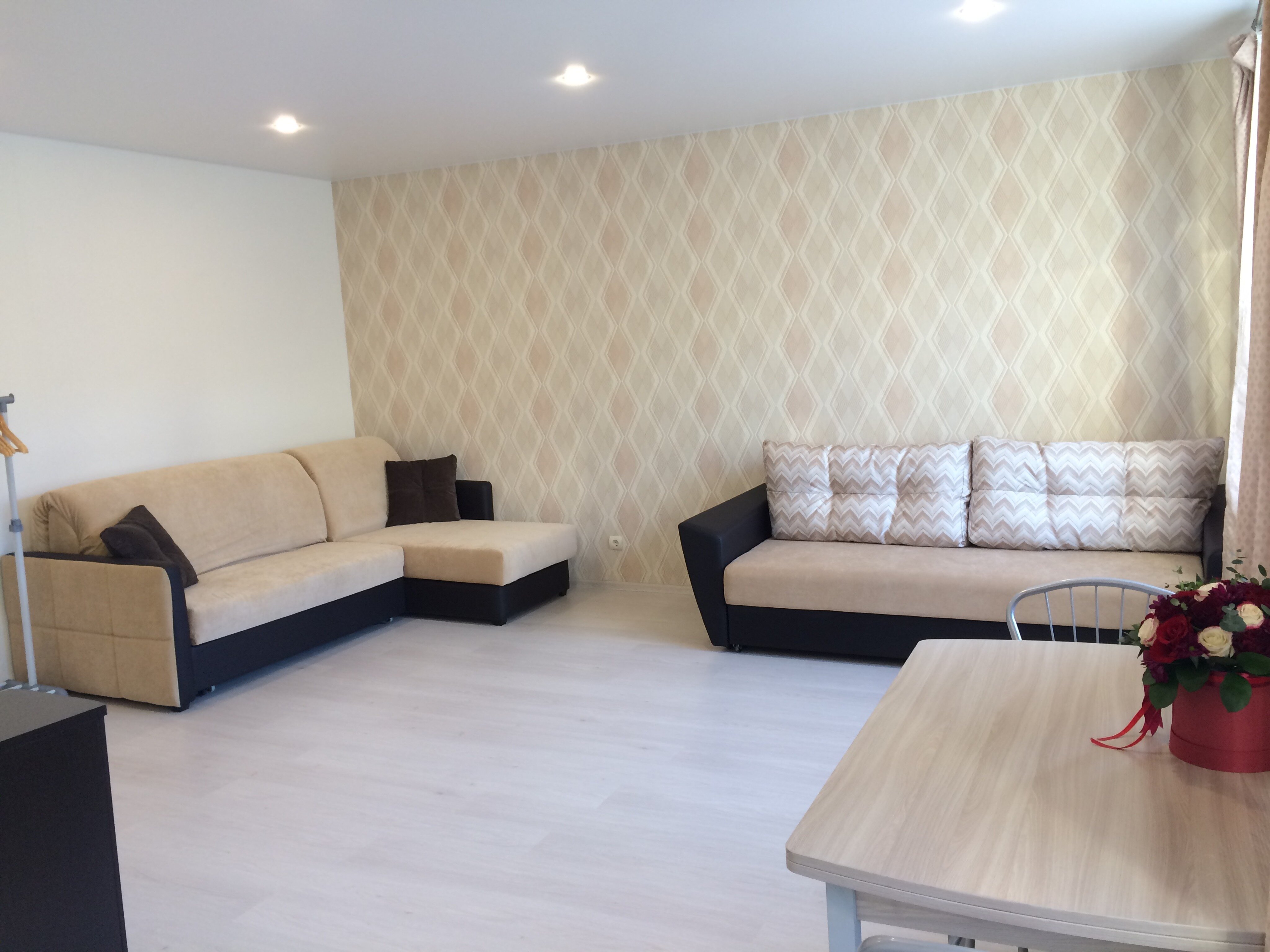 Фото Комсомольская - у Кремля