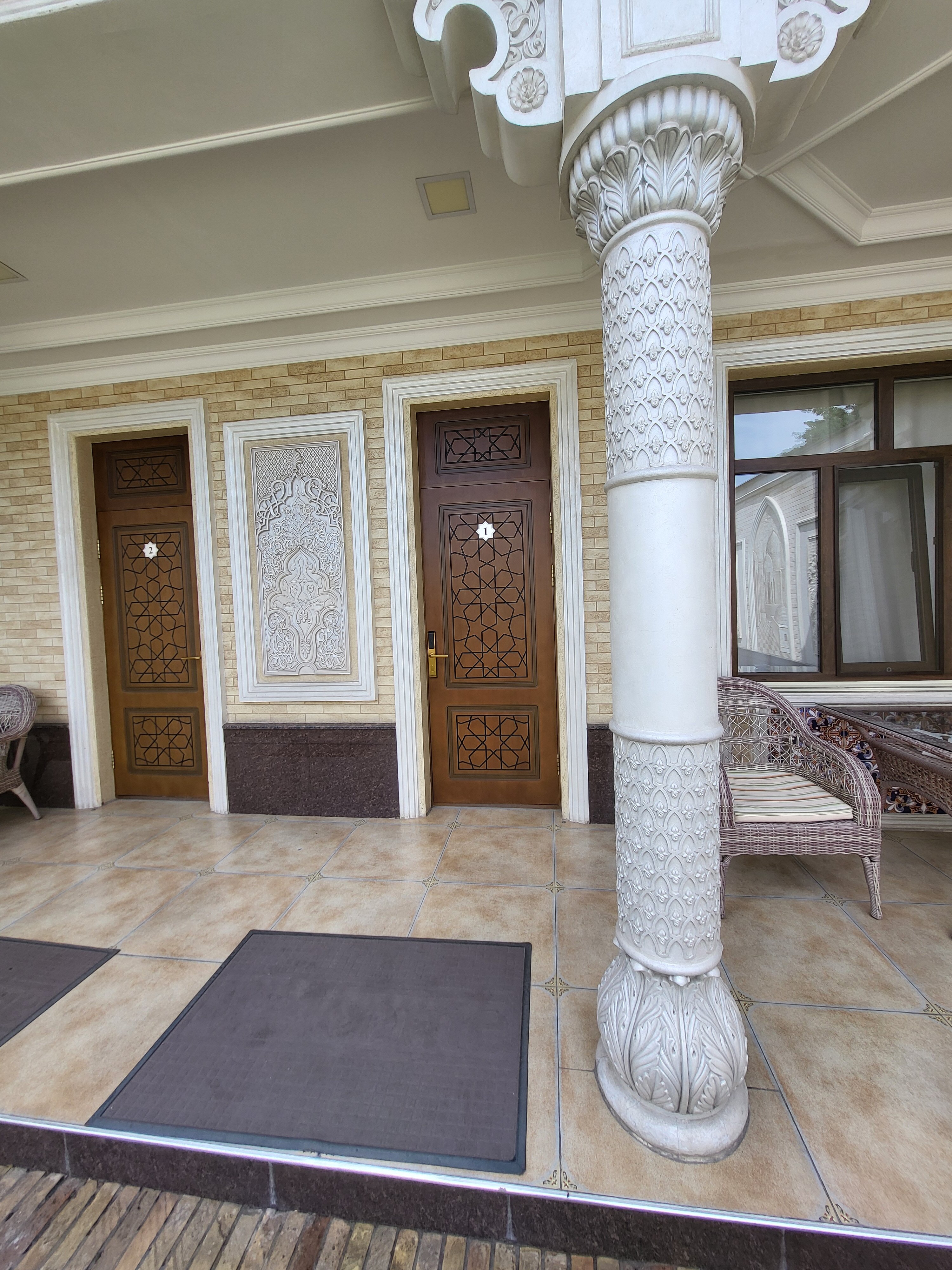 Фото Mirzo Boutique Hotel