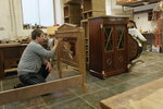 Elena Zhilina's furniture restoration workshop (Entuziastov Highway, 7А) ، ورشة ترميم