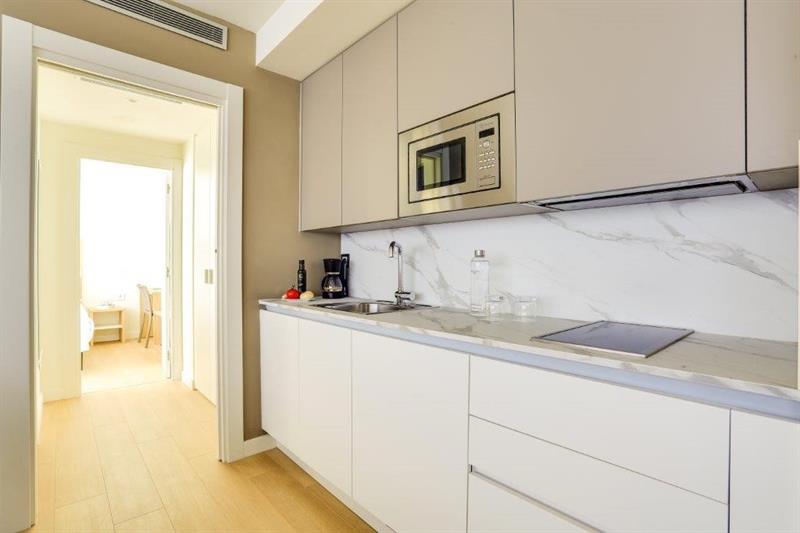 Фото Sercotel Logroño Suites