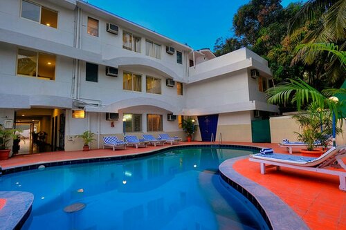 Гостиница Treehouse Silken Sands Hotel в Бенаулиме
