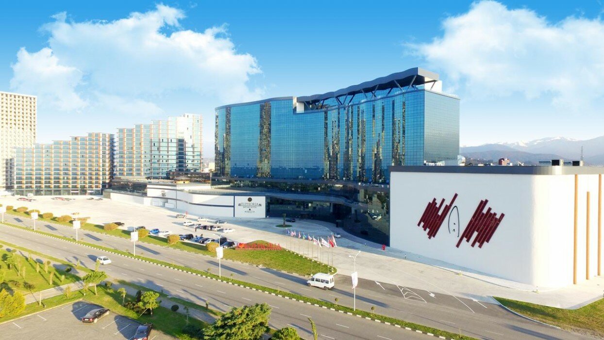 Фото Euphoria Batumi Convention & Casino Hotel